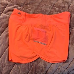 Athleta short